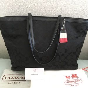 authentic coach canvas signature logo print bag